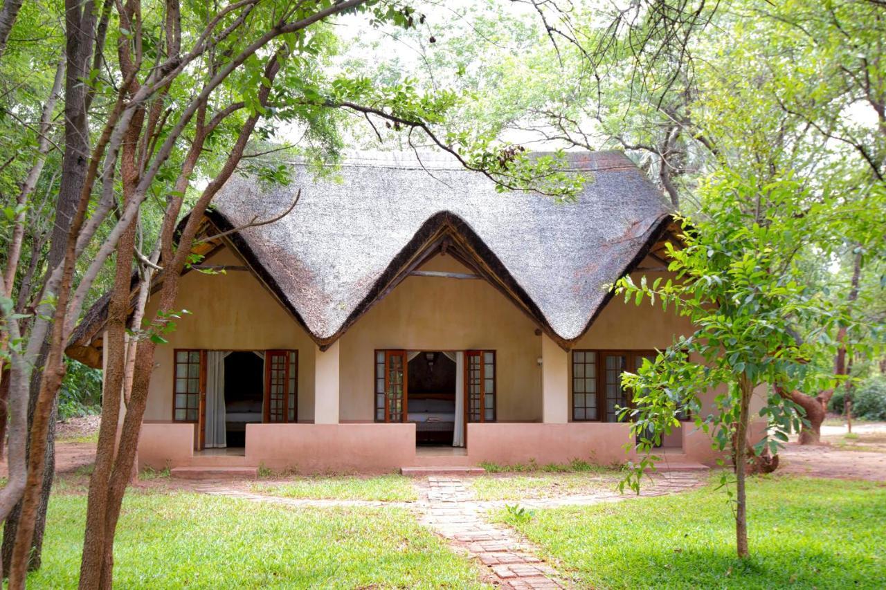 The Royal Sichango Village Livingstone Exterior photo